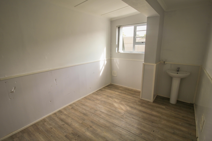 Commercial Property for Sale in Nahoon Eastern Cape